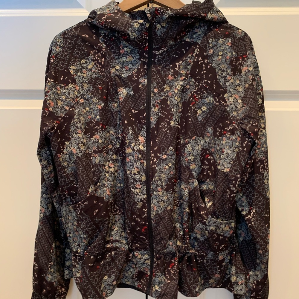 Lululemon Jacket